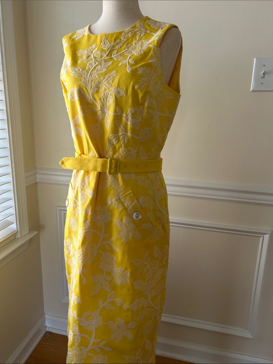 Brooks Brothers Dresses & Skirts - Brooks Brothers Yellow and Cream Floral Belted Midi Dress